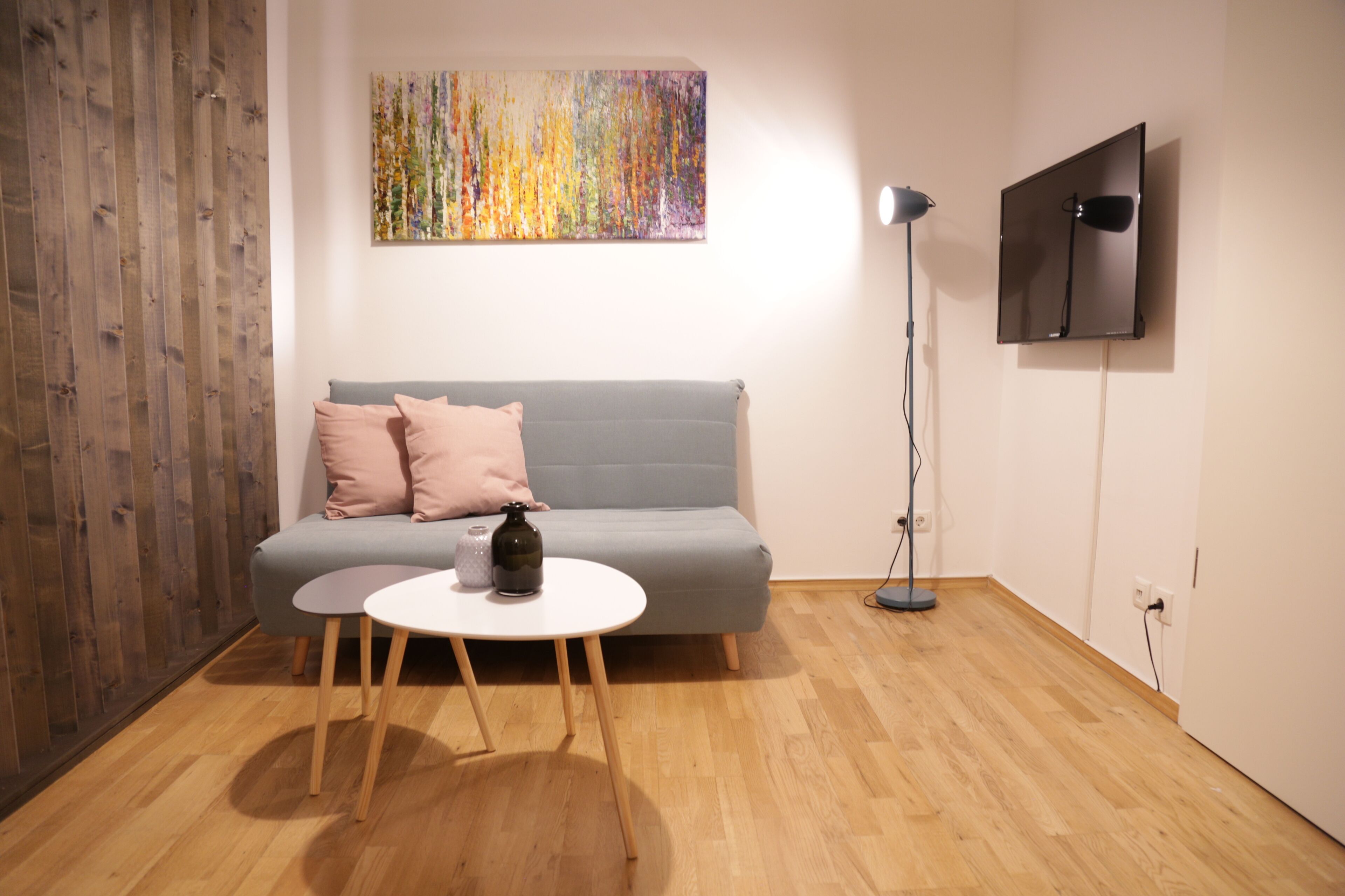 Estudio, vista al jardín (Nr. 7) | Área de sala de estar | Televisión de pantalla plana 