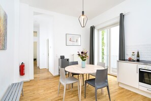 Two-Bedroom Apartment with Terrace | In-room dining