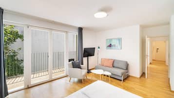 Departamento, 1 habitación, patio (Nr. 6) | Área de sala de estar | Televisión de pantalla plana