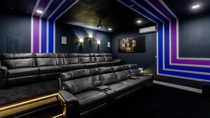 House, Multiple Beds (ST017V: 10 Bed, Star Wars, Disney Pri) | Interior - St017v: 10 Bed, Star Wars, Disney Princesses by Villatel (Davenport)