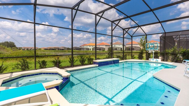 House, Multiple Beds (ST017V: 10 Bed, Star Wars, Disney Pri) | 10 bedrooms - St017v: 10 Bed, Star Wars, Disney Princesses by Villatel (Davenport)