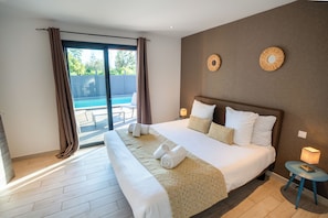 Individually decorated, individually furnished, soundproofing