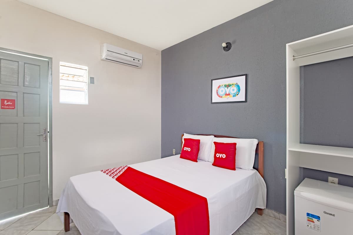 Wi-Fi de cortesia, roupa de cama