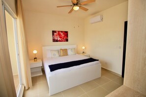 Appartement Confort, 3 chambres | 3 chambres, bureau, fer et planche à repasser, accès au Wi-Fi (inclus)