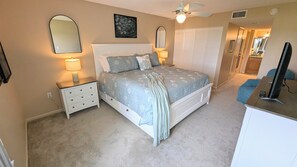 2 bedrooms, iron/ironing board, Internet, bed sheets - CT 7655 River/Golf View Condo-Paradise Vacation Rental in Ocean Village (Fort Pierce)