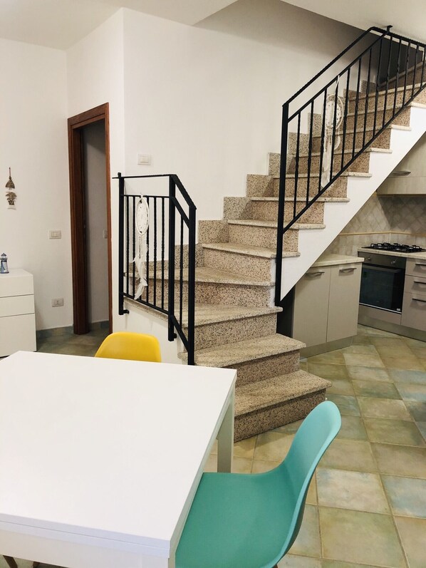 Apartment | Living area | Flat-screen TV