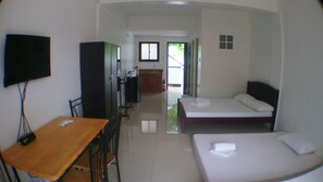 Family Studio, 2 Queen Beds, Kitchenette, City View | Private kitchenette