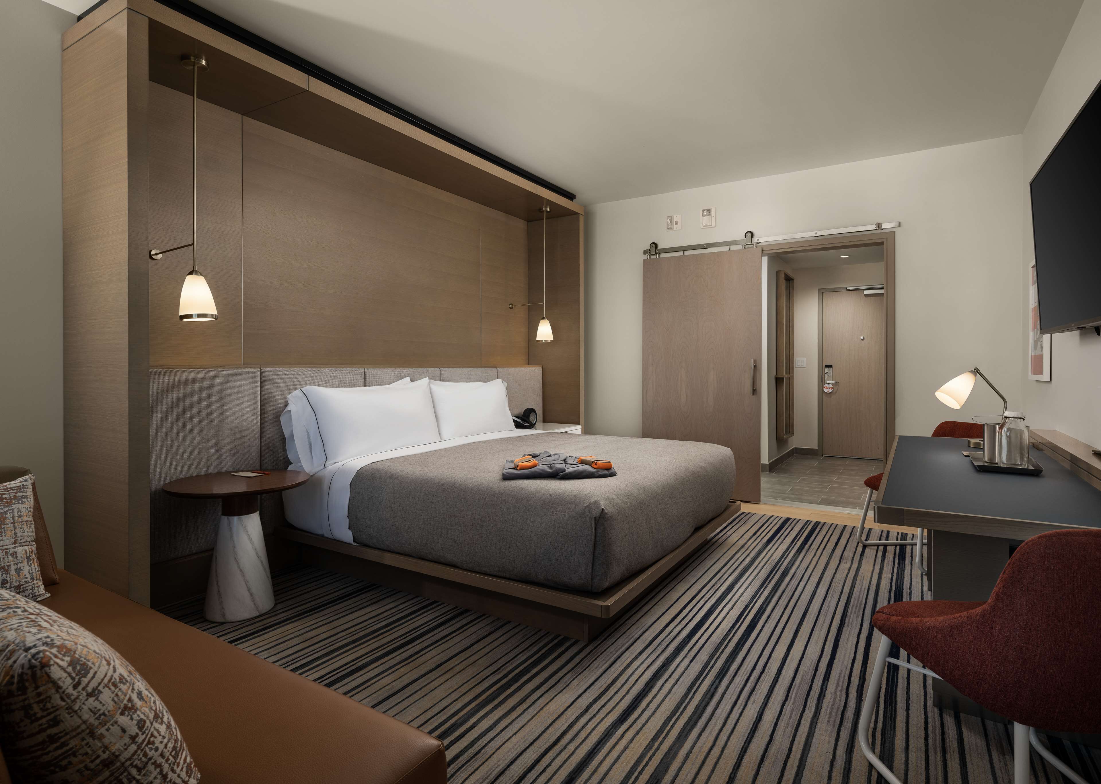 1 bedroom, desk, laptop workspace, blackout curtains