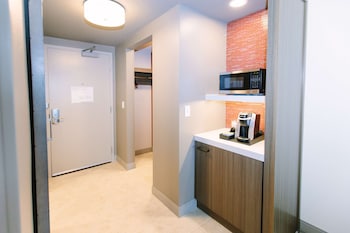 In-room safe, desk, laptop workspace, free WiFi at Hilton Garden Inn Winter Park