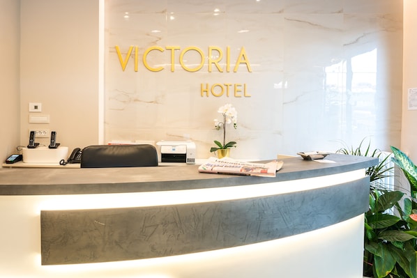 Reception - Hotel Victoria (Cuneo)