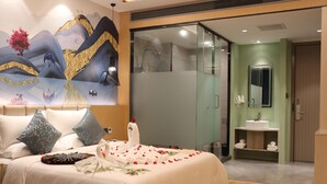 Standard Double Room | Desk, blackout drapes, WiFi (free), bed sheets