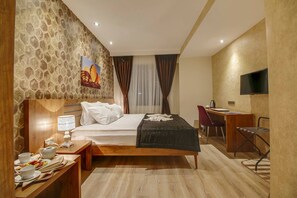 Deluxe Room | Premium bedding, memory foam beds, minibar, in-room safe - Newway Hotel (Kocasinan)