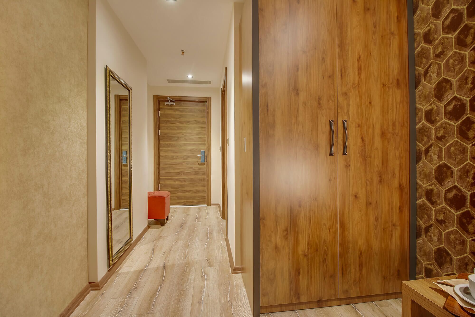 Télévision à écran plat