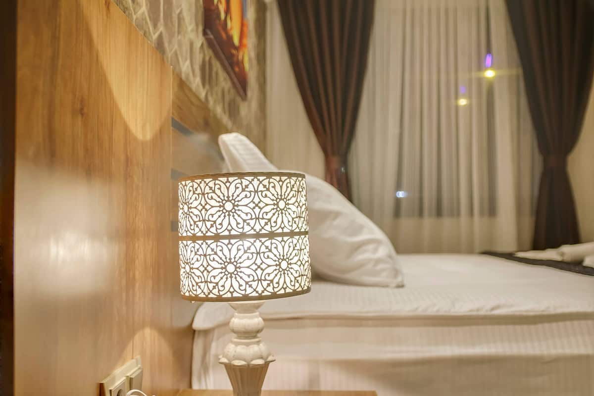 superior room | 1 bedroom, premium bedding, memory-foam beds, minibar