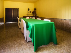 Meeting facility - OYO Hotel Oasis, Matehuala (Matehuala)