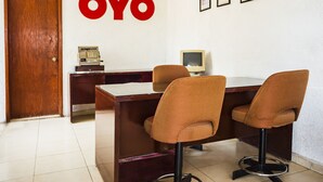 Reception - OYO Hotel Oasis, Matehuala (Matehuala)