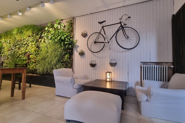 Televisión LED de 32 pulgadas con canales por cable