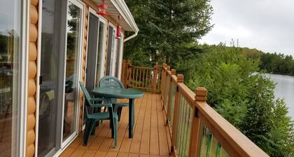 Great 4 Season Family Getaway! Quiet, yet full of Fun!