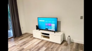 Interior - Yacht Club Aventura, Modern 2 bedroom/bathroom Condo (Aventura)