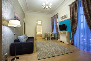 Apartment, Balcony | Premium bedding, in-room safe, iron/ironing board, free WiFi - Apartment on Sumskaya (Kharkiv)