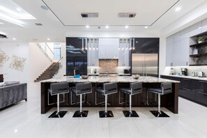 House, Multiple Beds (W318: 9 Bed, Avengers, Aladdin, Super) | Private kitchen | Fridge, freezer - W318: 9 Bed, Avengers, Aladdin, Superhero Arcade (Kissimmee)