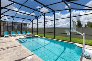 House, Multiple Beds (SR014V: 8 Bed, Dinosaurs Fun, DC Comi) | Pool