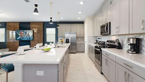 House, Multiple Beds (SR015V: 9 Bed, Treehouse, Avengers, P) | Private kitchen | Coffee/tea maker, fridge, microwave, oven - Sr015v: 9 Bed, Treehouse, Avengers, Ping Pong by Villatel (Kissimmee)