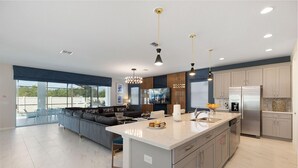 House, Multiple Beds (SR009V: 8 Bed, Moana, Harry Potter, P) | Private kitchen - Sr009v: 8 Bed, Moana, Harry Potter, Ping Pong, Shuffle Board (Kissimmee)