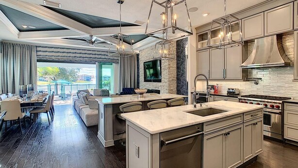 House, Multiple Beds (W002: 6 Bed, Minions, Iron Man, 3rd F) | Private kitchen - W002: 6 Bed, Minions, Iron Man, 3rd Floor Suite (Kissimmee)