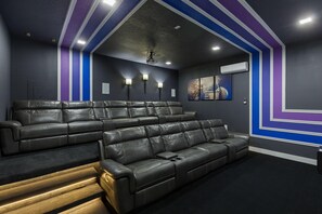House, Multiple Beds (ST005V: 10 Bed, Avengers, Toy Story) | Living room | Flat-screen TV, fireplace, video games, foosball - St005v: 10 Bed, Avengers, Toy Story (Davenport)