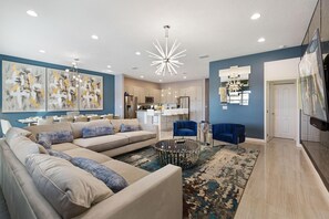 House, Multiple Beds (ST010V: 10 Bed, Spiderman, Fashionist) | Living room | Flat-screen TV, fireplace, video games, foosball - St010v: 10 Bed, Spiderman, Fashionista (Davenport)
