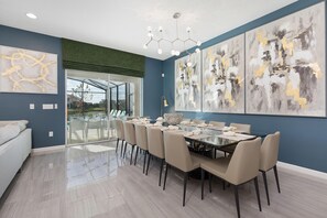 House, Multiple Beds (ST010V: 10 Bed, Spiderman, Fashionist) | Private kitchen | Microwave, oven, dishwasher, coffee/tea maker - St010v: 10 Bed, Spiderman, Fashionista (Davenport)