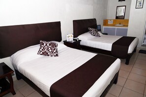 Standard Double Room | Bed sheets