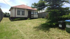 Unclassified image, 5 of 15, button - The Rosebud Beach Shack (ROSEBUD)