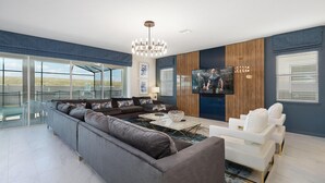 House, Multiple Beds (SR021V: 9 Bed, Star Wars, Frozen, Poo) | Living room - Sr021v: 9 Bed, Star Wars, Frozen, Pool (Kissimmee)