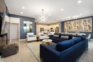 House, Multiple Beds (ST013V: 10 Bed, Princesses, Harry Pot) | Living room | Flat-screen TV, fireplace, video games, table football - St013v: 10 Bed, Princesses, Harry Potter (Davenport)