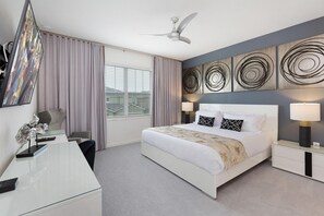 House, Multiple Beds (ST013V: 10 Bed, Princesses, Harry Pot) | 10 bedrooms, WiFi - St013v: 10 Bed, Princesses, Harry Potter (Davenport)