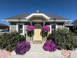 Fachada de la propiedad