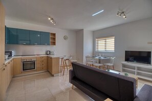 Interior - Julian's Apartments (Swieqi)