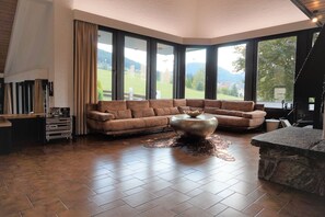 Luksustalo, oma kylpyhuone | Sisätilat