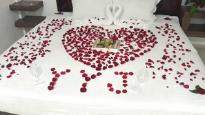 Bed sheets - Hotel Las Palmas (Caleta de Campos)