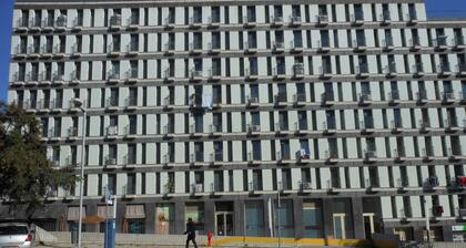 Entrecampos 6, lujoso apartamento T3 con garaje.