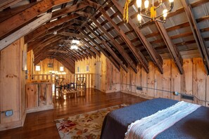 3 bedrooms, WiFi, bed sheets, wheelchair access