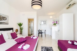 Free WiFi, bed sheets - Apartments A&M - Studio with Terrace and Sea View No. 2 (Mlini)