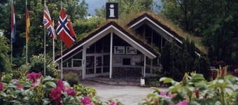 Holiday home on the Hardangerfjord - (Nesvika 3)