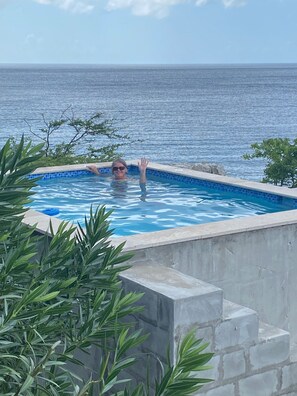 Udendørs pool