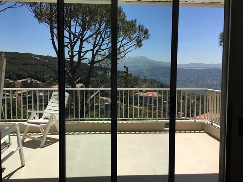 Baabdat Villa-Rue 28 B