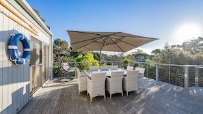 Outdoor dining - YOU, ME AND THE SEA - BLAIRGOWRIE (Blairgowrie)