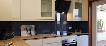 2 bedroom accommodation in Crieff