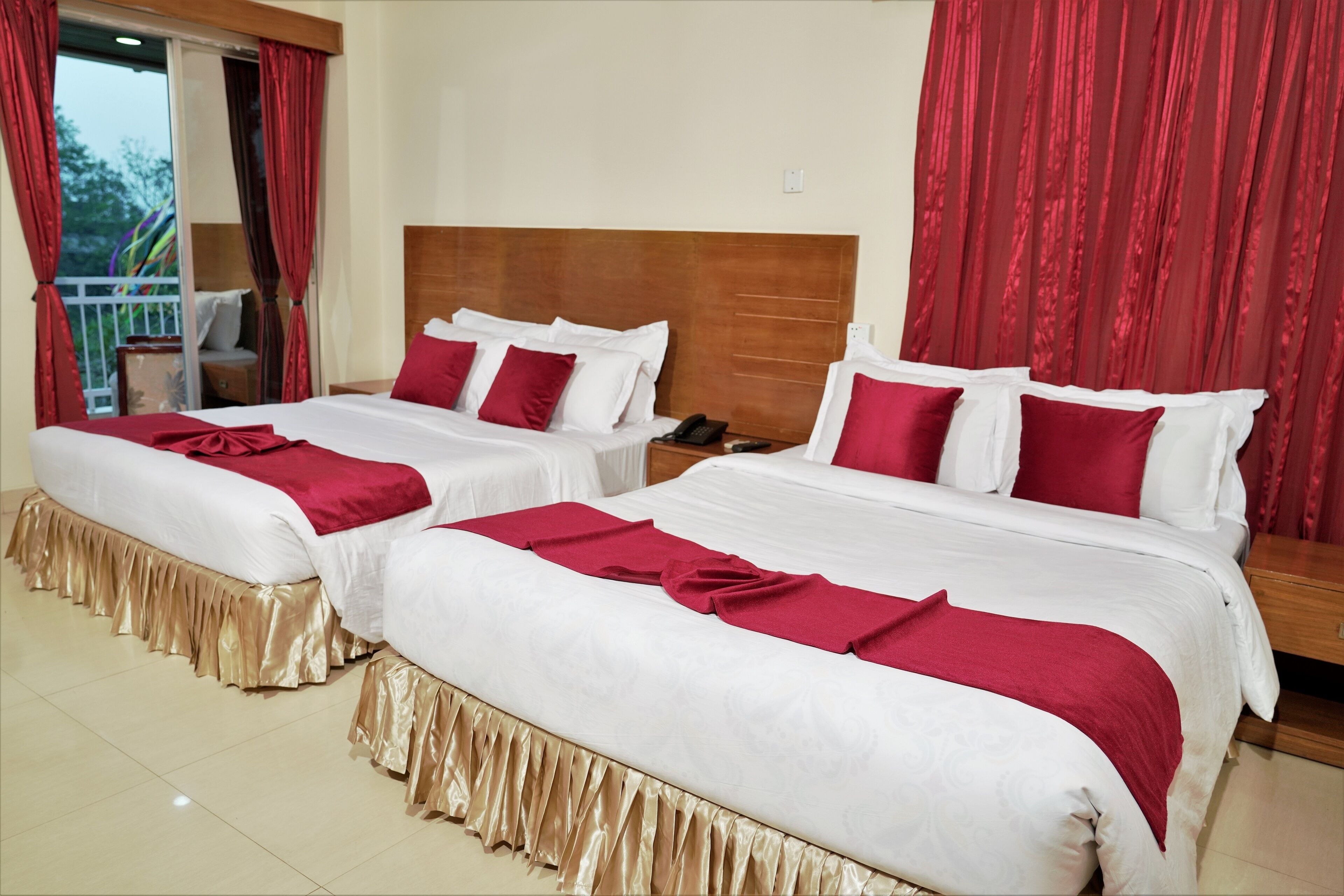 Camera familiare, 1 camera da letto, bagno privato | Biancheria in cotone egiziano, biancheria da letto di alta qualità